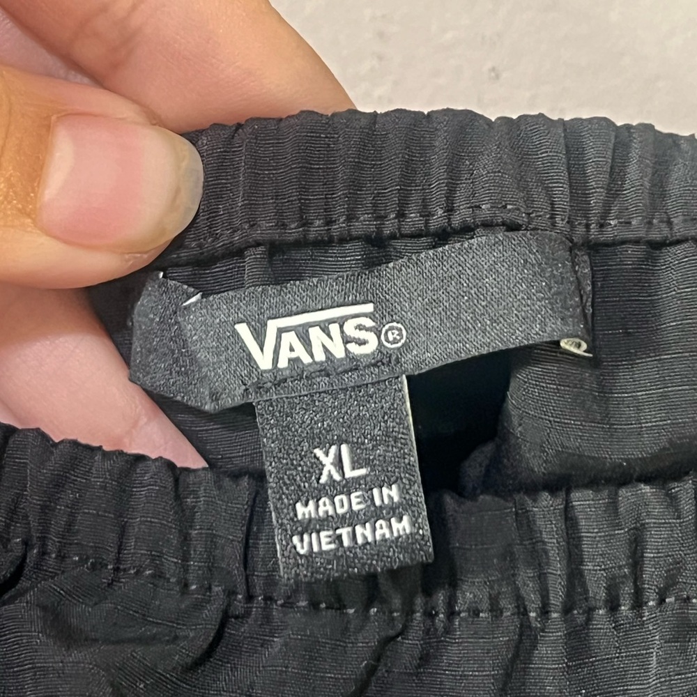 VANS Riley Parachute Nylon Bungee Cord Strapless Crop Tube Top Black XL NWT - Picture 4 of 8